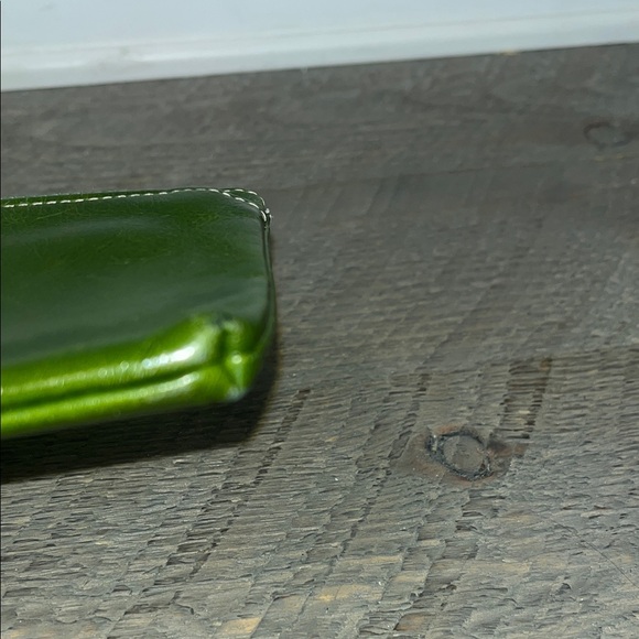 Green Leather Coin Purse Zip Key Ring‎ Silver Heart Zippers - Picture 7 of 9